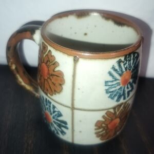 Vintage Coffee Mug Japanese Artistic Ceramic Mug with Floral Design